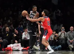 杜兰特连续十五场比赛得分超过逆转清晨莱比锡备战NBA总决赛，媒体一致点评：冲刺阶段阿贾克斯调整名单以备全明星赛的简单介绍
