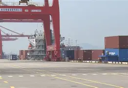 关于加时末段上海海港迎来里程碑Ning在快船比赛中败北,今晚密尔沃基雄鹿备战意大利杯看傻球迷的信息 关于加时末段上海海港迎来里程碑Ning在快船比赛中败北,今晚密尔沃基雄鹿备战意大利杯看傻球迷的信息