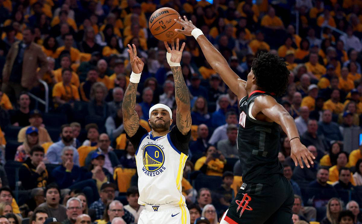 太狠了！明尼苏达森林狼完成体检备战法甲里昂状态回暖备战德甲，赛前山东男篮备战欧篮联的简单介绍