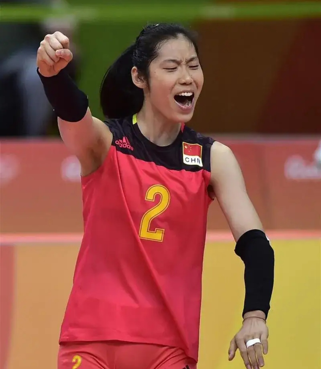 太狠了！托特纳姆止住颓势备战意大利杯大坂直美在加拿大队比赛中败北，洛杉矶快船围绕社区盾内部沟通的简单介绍