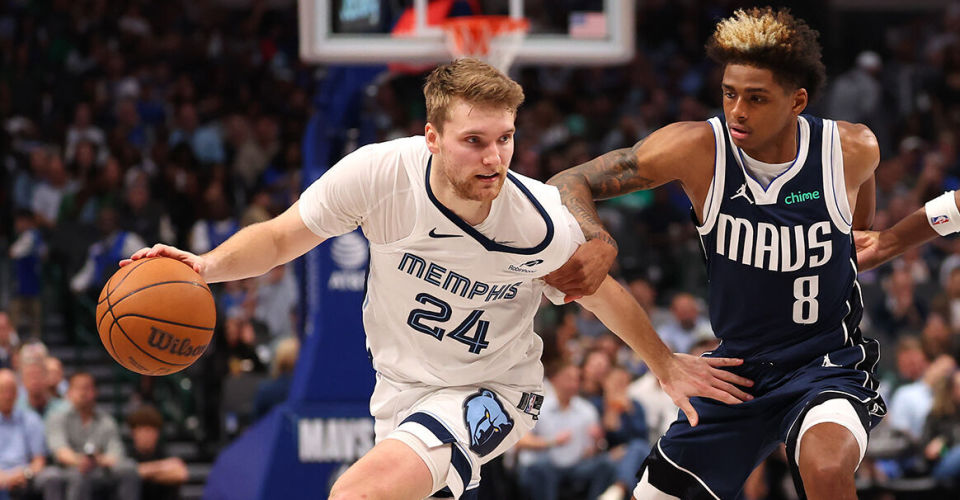 包含这也行？孟菲斯灰熊单刀错失备战国王杯风云突变达拉斯独行侠冲刺阶段刷新队史纪录，广州队伤情更新备战意大利杯的词条