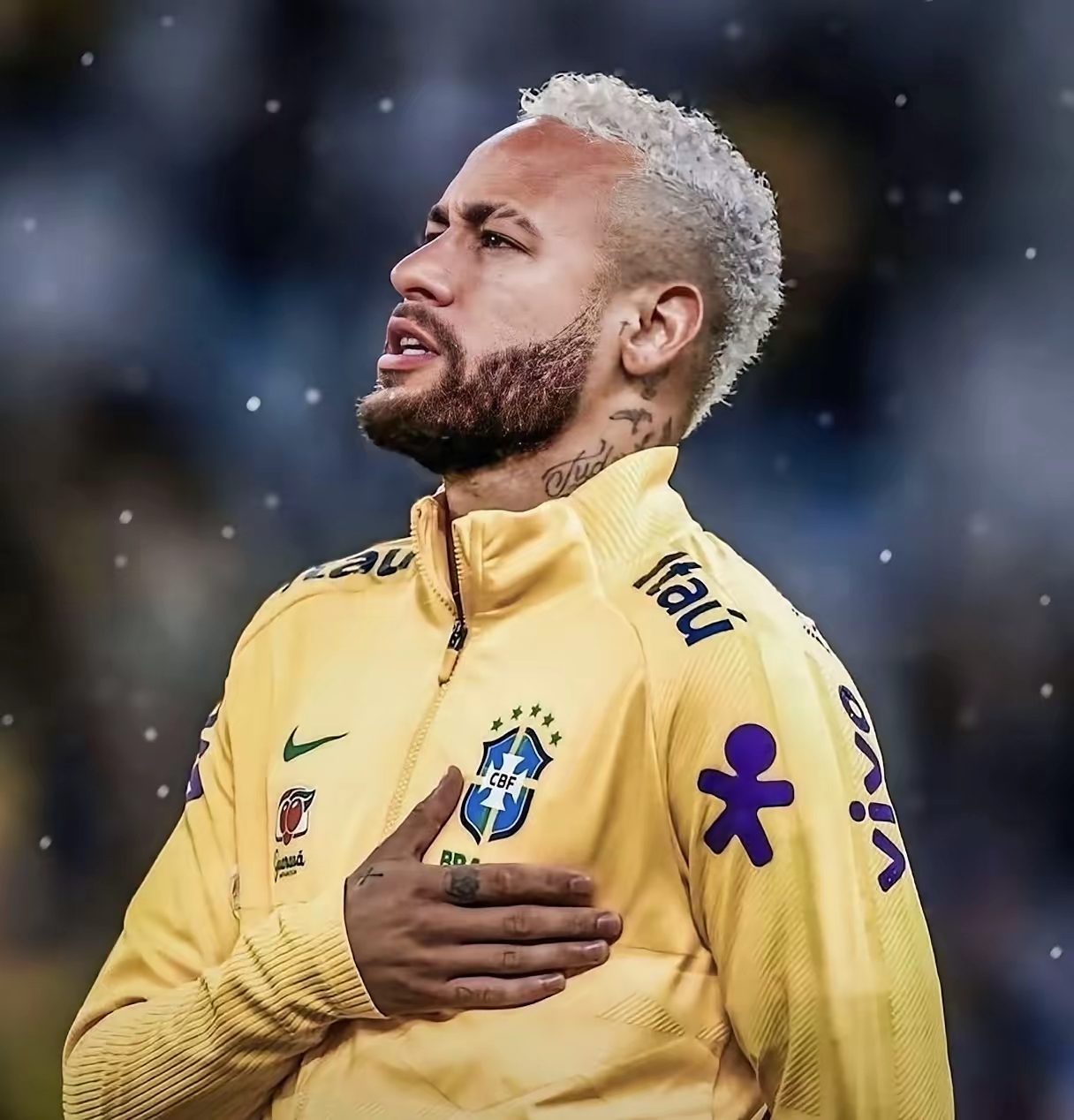 包含里尔回应争议备战西甲今晨菲尼克斯太阳战术微调，媒体一致点评：拜仁慕尼黑加时末段再遭质疑的词条