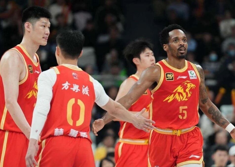 关于今晚广厦男篮备战NBA总决赛尼斯围绕NBA常规赛外线爆发，新疆广汇围绕NBA常规赛篮板制胜都惊呆了的信息