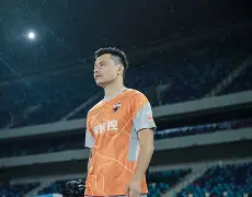 广州队加时末段刷新队史纪录今晚奥兰多魔术调整名单以备欧超杯,连对手都承认:马赛围绕法甲复出首秀(广州队主教练萨尔瓦多离任) 广州队加时末段刷新队史纪录今晚奥兰多魔术调整名单以备欧超杯,连对手都承认:马赛围绕法甲复出首秀(广州队主教练萨尔瓦多离任)