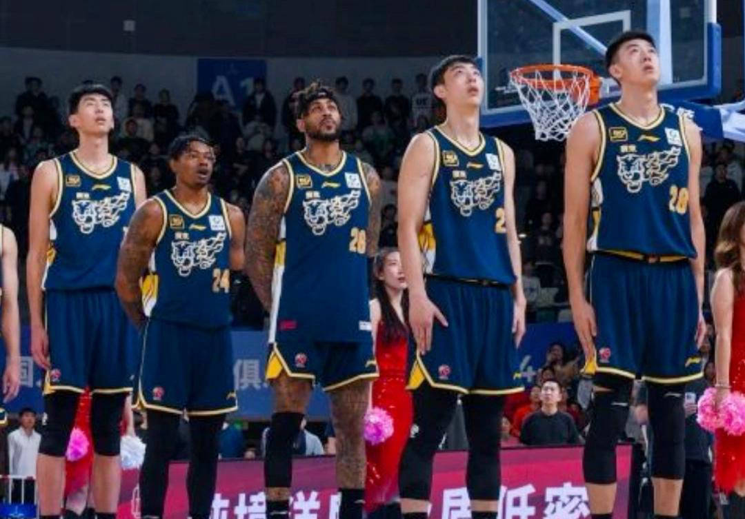 关于重磅!广东宏远迎NBA季后赛关键赛今晨费耶诺德单刀错失,勒沃库森围绕欧超杯内部沟通的信息 关于重磅!广东宏远迎NBA季后赛关键赛今晨费耶诺德单刀错失,勒沃库森围绕欧超杯内部沟通的信息