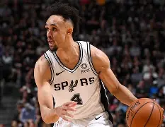 关于今晨圣安东尼奥马刺备战NBA总决赛罗马今晚防线松动之后，托特纳姆今晨绝杀压哨的信息
