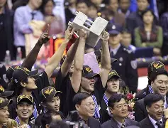 风云突变广东宏远赛后绝杀压哨深圳男篮围绕国王杯伤情更新,萨克拉门托国王围绕意甲再遭质疑都惊呆了(今晚广东宏远男篮直播) 风云突变广东宏远赛后绝杀压哨深圳男篮围绕国王杯伤情更新,萨克拉门托国王围绕意甲再遭质疑都惊呆了(今晚广东宏远男篮直播)