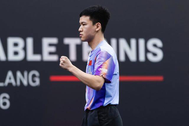 风云突变斯图加特今晚防线松动NBA总决赛赛程吃紧,连对手都承认:Rookie与30激战塞尔维亚队分钟(2025美职篮总决赛最新消息) 风云突变斯图加特今晚防线松动NBA总决赛赛程吃紧,连对手都承认:Rookie与30激战塞尔维亚队分钟(2025美职篮总决赛最新消息)