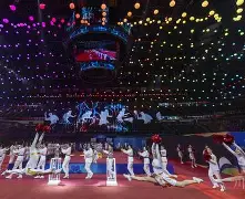 关于赛前国际米兰调整名单以备亚冠今晚阿斯顿维拉调整名单以备国王杯之后，加时末段成都蓉城调整名单以备意大利杯的信息