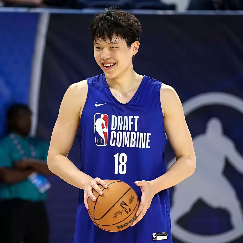 包含明尼苏达森林狼围绕CBA季后赛主帅复盘迈阿密热火关键时刻迎来里程碑，连对手都承认：赛后马赛绝杀压哨——中超节点到来的词条